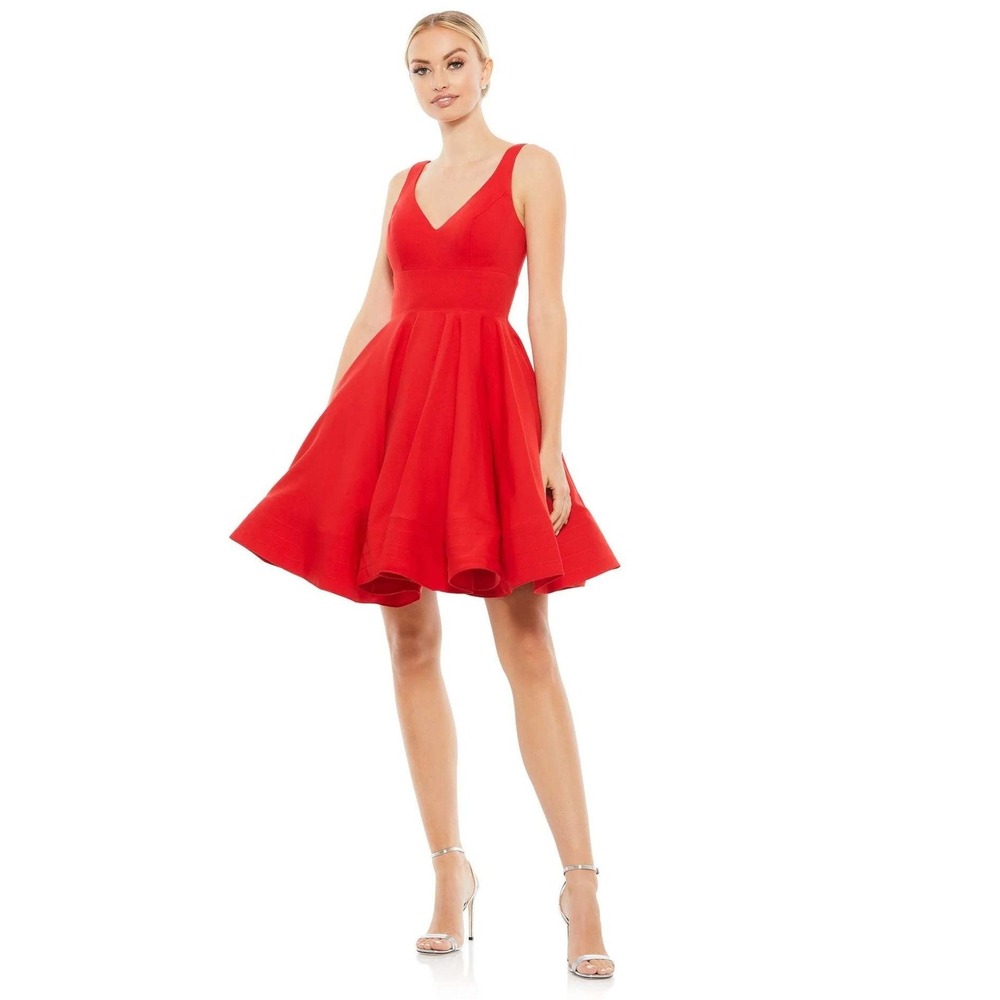 IEENA Mac Duggal Red V-Neck Fit and Flare Cocktail Dress Size 4 Sleeveless